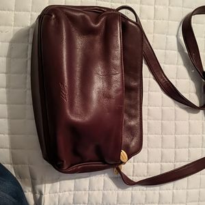 Vintage Stone Mountain leather shoulder bag